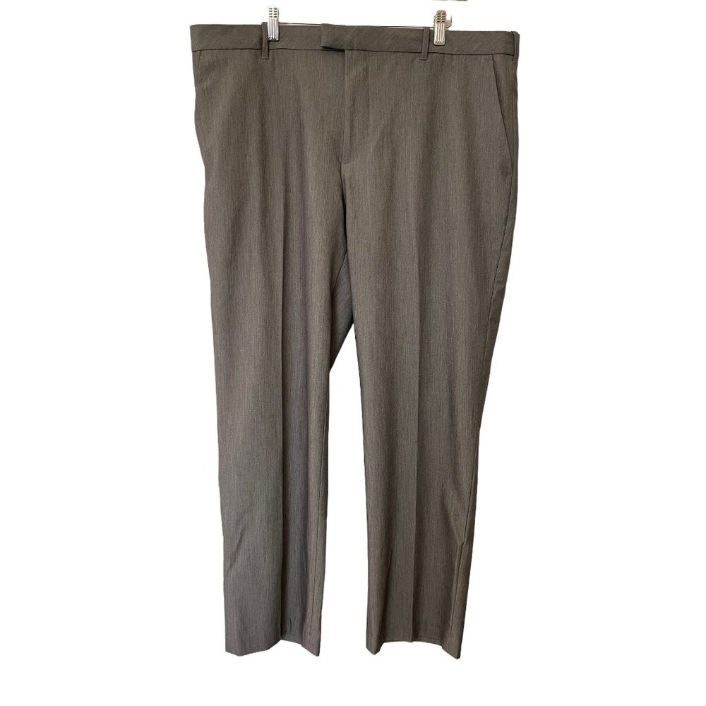 Van Heusen Flex Mens 38 Dress Pants Trousers Straight Leg Gray Stretch Career